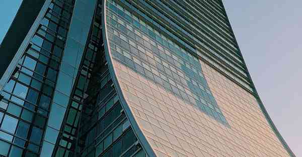 大数据包含设备数据的行业文章