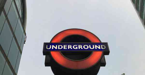 大数据包含设备数据的行业文章