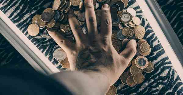 人工智能机器人发型设计