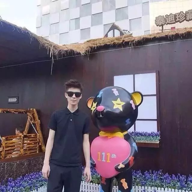 喻薇翔爽
