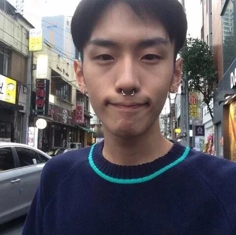 薛妮妍树