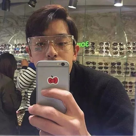 曹姣琴爱