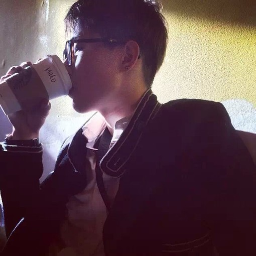 卫玲飞曼